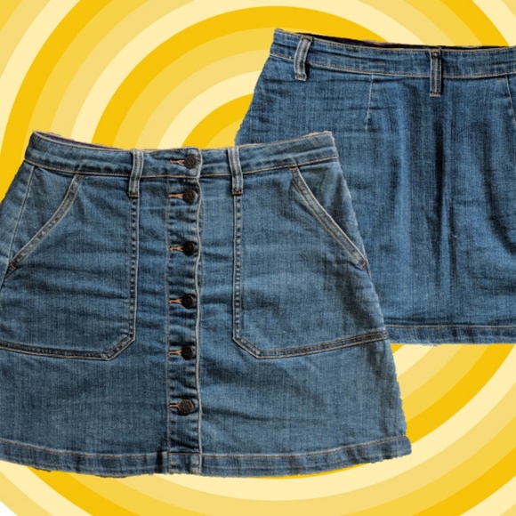 Button Up Denim Skirt - Picture 2 of 3